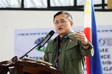 Go backs PNP reorganization bill, vows to defend.